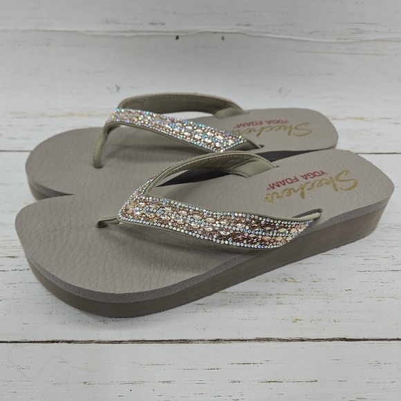 Skechers Shoes - Skechers Vinyasa Glory Day Womens 10 Taupe Jeweled Platform Thong Sandals 31619